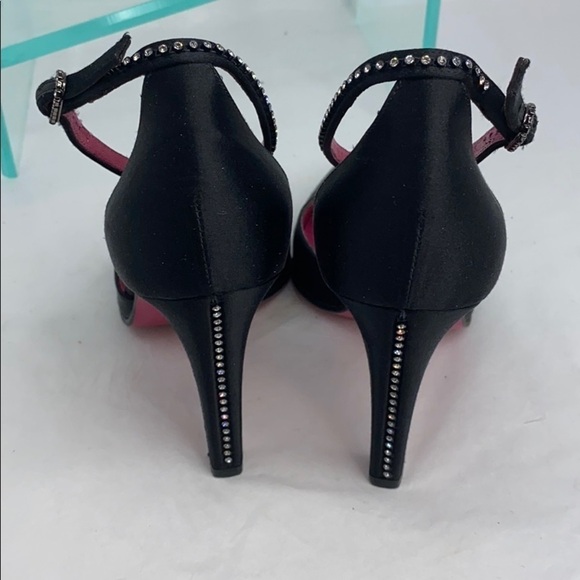 Emanuel Ungaro Sz 7 Black Satin w/Crystals Heels - Picture 4 of 15